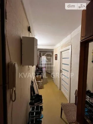 Sale of 4-room apartment 71.6 sq. m. on Mykola Ushakova Street 8 • ID