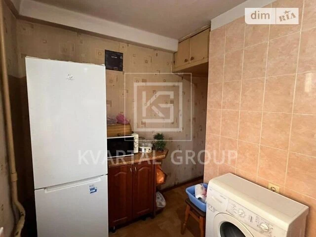Sale of 4-room apartment 71.6 sq. m. on Mykola Ushakova Street 8 • ID