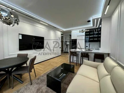 Sale of 3-room apartment in the residential complex Bulvar Fontaniv Pechersk No commission