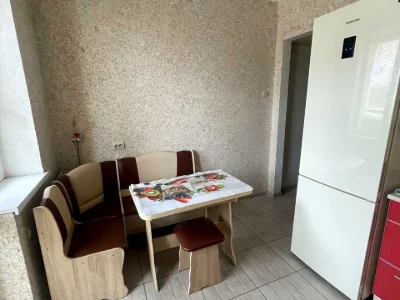 Apartment. Kharkiv, Dragomanova St.