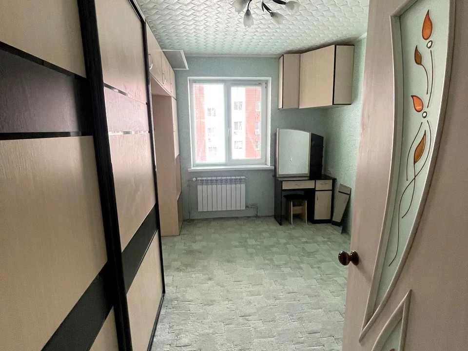 Apartment. Kharkiv, Dragomanova St.