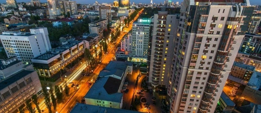 Center, no commission, 4-room residence of the residential complex "Diamant" | Taras St.