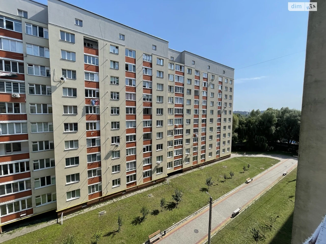 Продаж Квартира Виставка