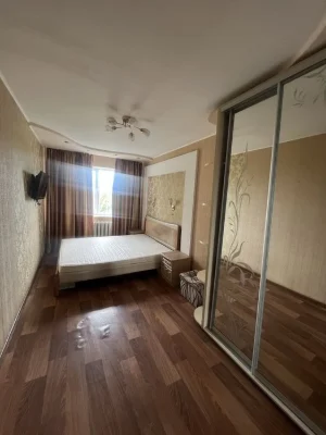 3-room apartment for sale in KhTZ
