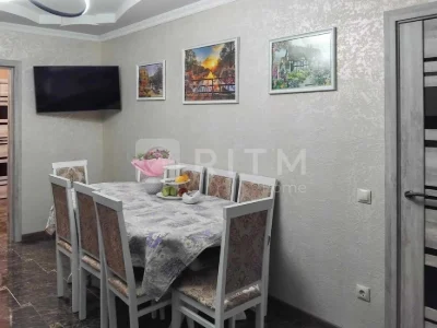 Продаж 3-кімнатної квартири