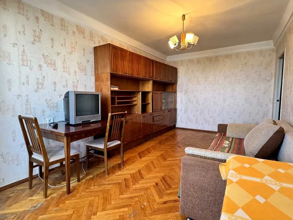 Apartment. Kyiv, Ozerna St.