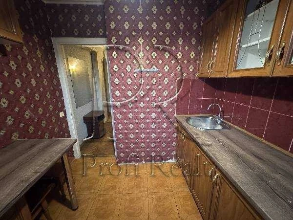 2-room apartment for sale 45 m², Mykoly Vasylenko St., 11