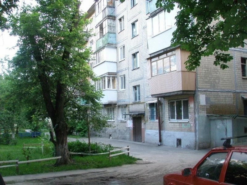 2-room apartment for sale 45 m², Mykoly Vasylenko St., 11