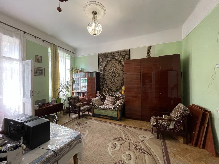 Продажа 2-комнатной квартиры по улице Лычаковской, 48 кв. м