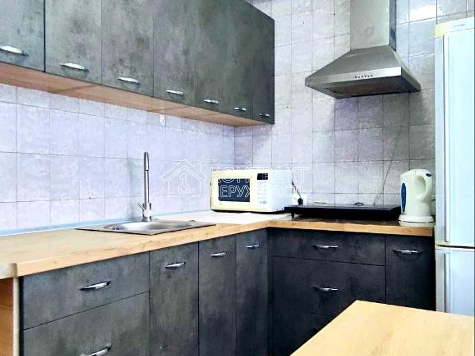 Apartment. Kharkiv, Bolgradska St. (Groznenska)
