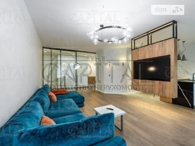 Sale of 4-room apartment 135 sq. m on Mytropolyta Vasylya Lypk St.