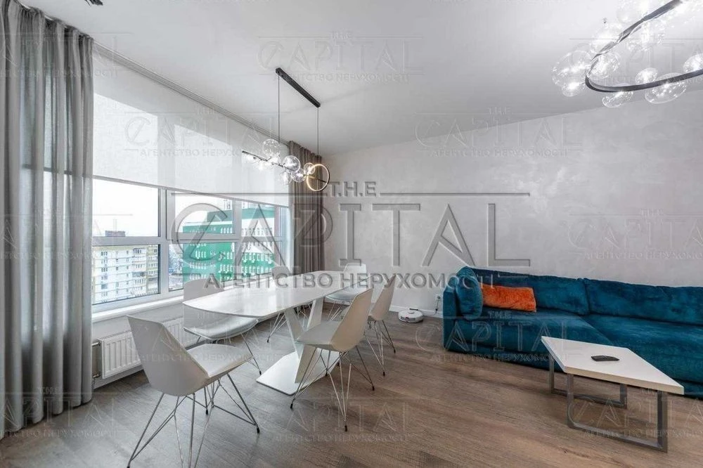 Sale of 4-room apartment 135 sq. m on Mytropolyta Vasylya Lypk St.