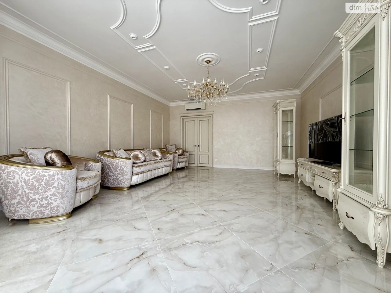 Long-Term Rental Apartment Primorsky
