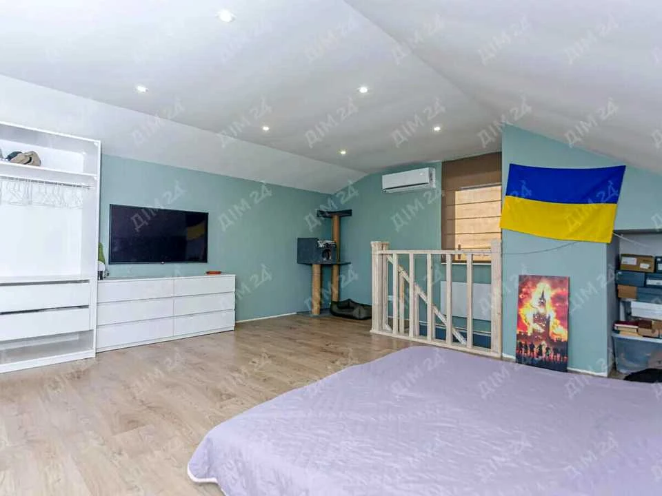 Будинок. Полтава, Колійна