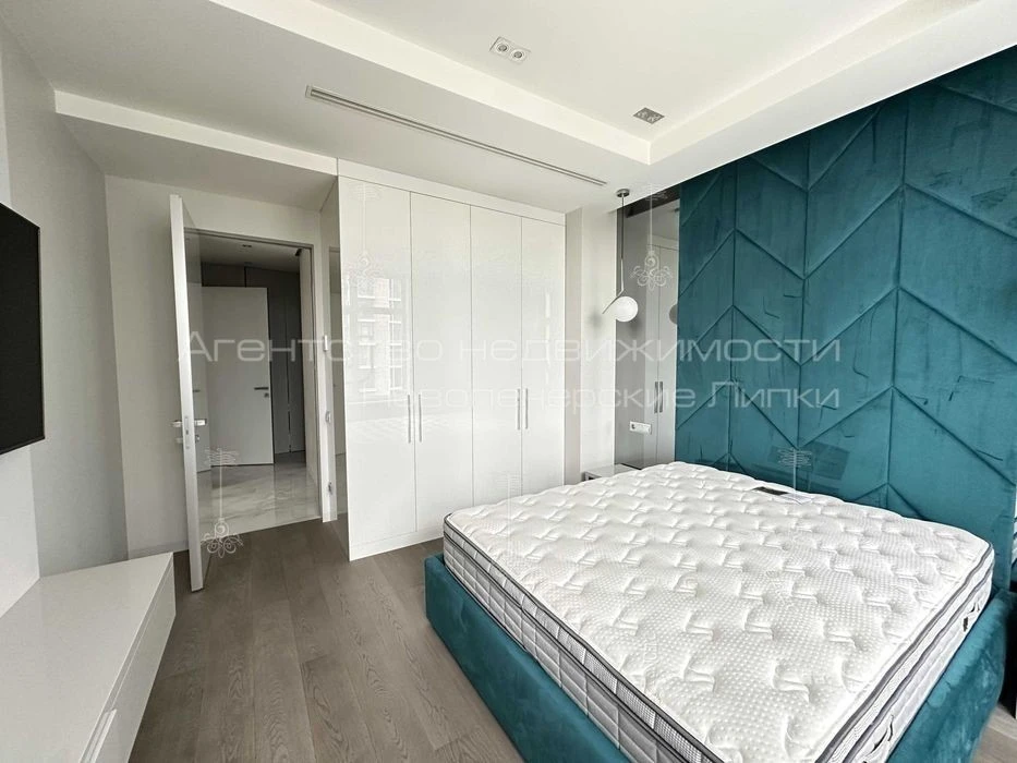 Sale No % - 3-room apartment 91 m² in the residential complex Novopecherski