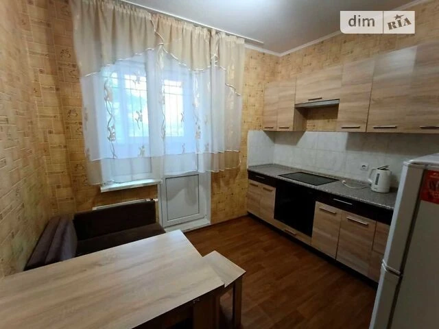 Продаж 1к квартири 41.8 кв. м на вул. Софії Русової 3 • ID 3