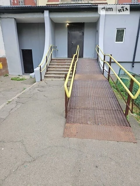 Продаж 1к квартири 42 кв. м на просп. Свободи 2В • ID 346829