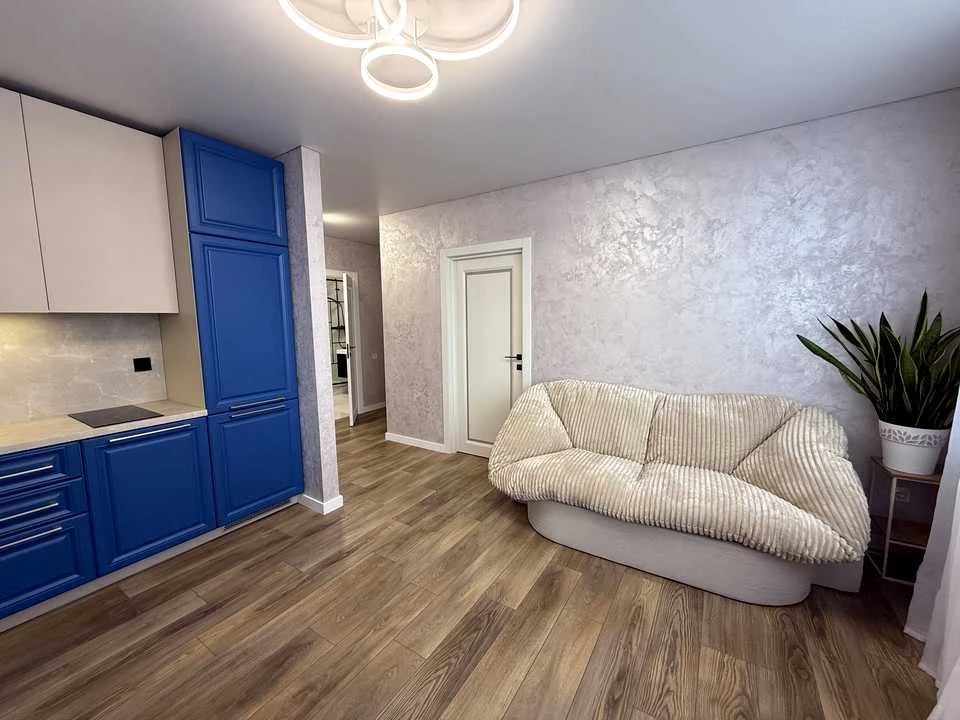 Apartment. Kyiv, Brativ Chybineevyh St. (Chernihivska)