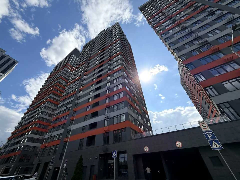Apartment. Kyiv, Brativ Chybineevyh St. (Chernihivska)
