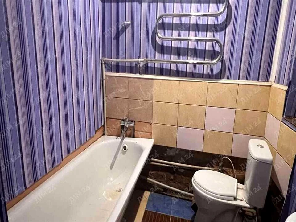 Будинок. Полтава, Художня вул.