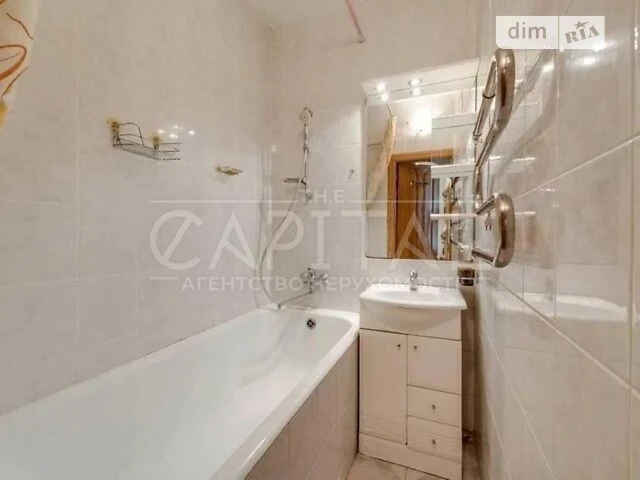 Sale of 2-room apartment 63 sq. m on Lesi Ukrainky Blvd. • ID 34659
