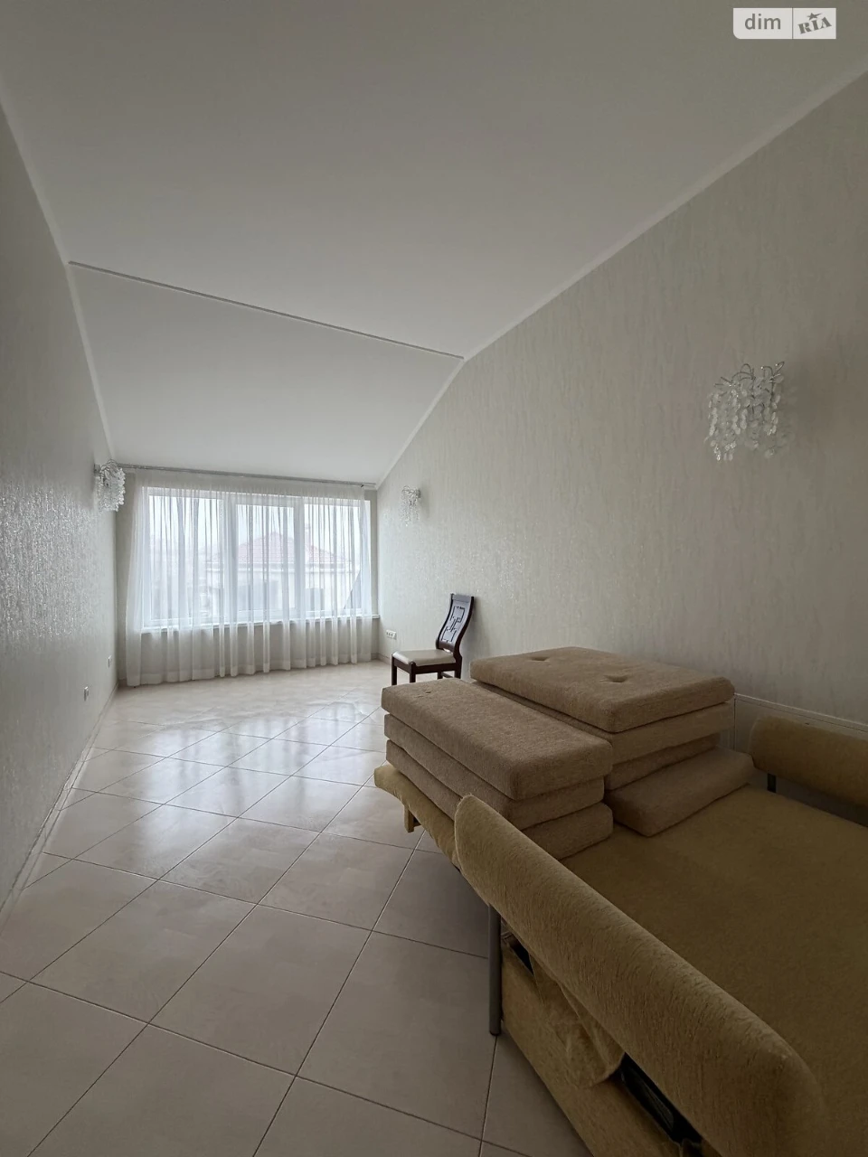 Long-Term Townhouse Rental