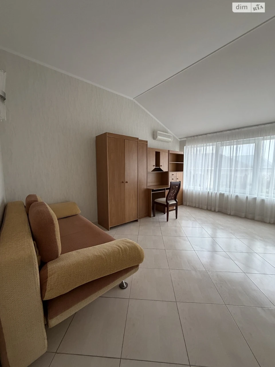Long-Term Townhouse Rental