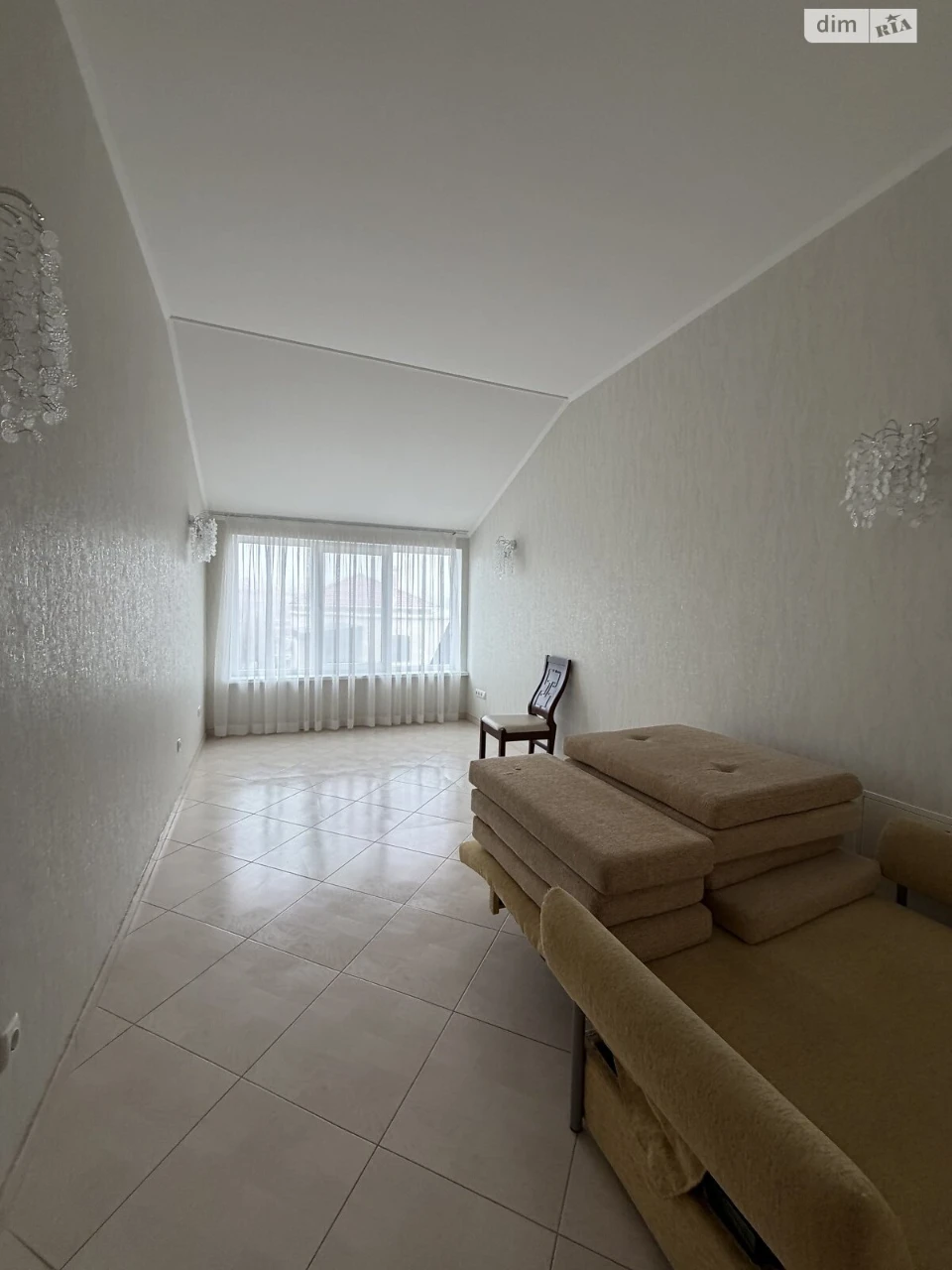 Long-Term Townhouse Rental