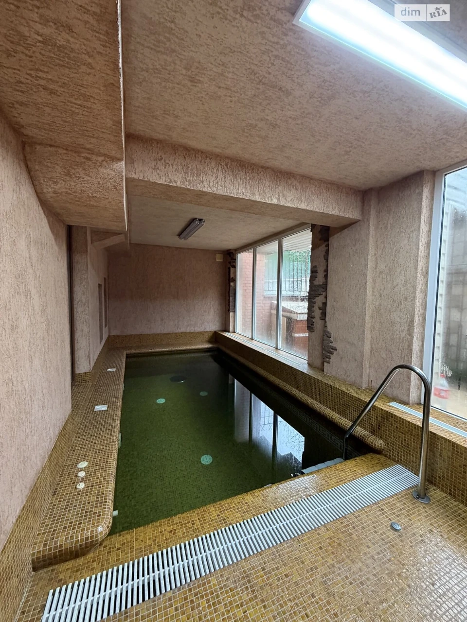Long-Term Townhouse Rental