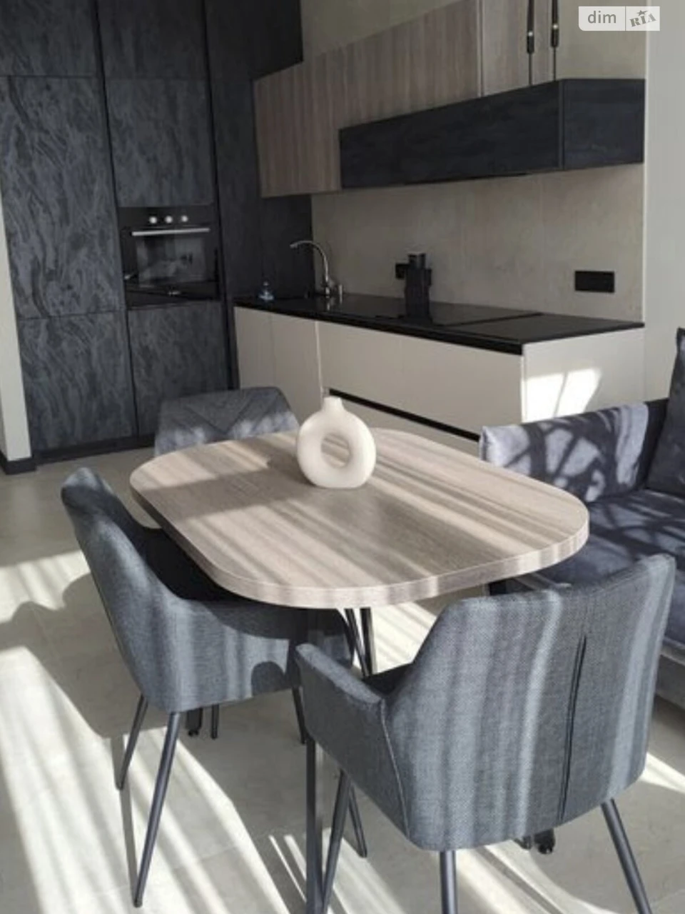 Long-Term Apartment Rental