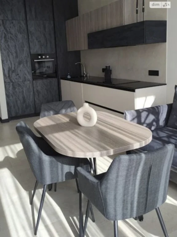 Long-Term Apartment Rental