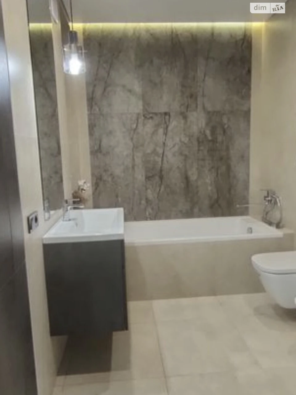 Long-Term Apartment Rental