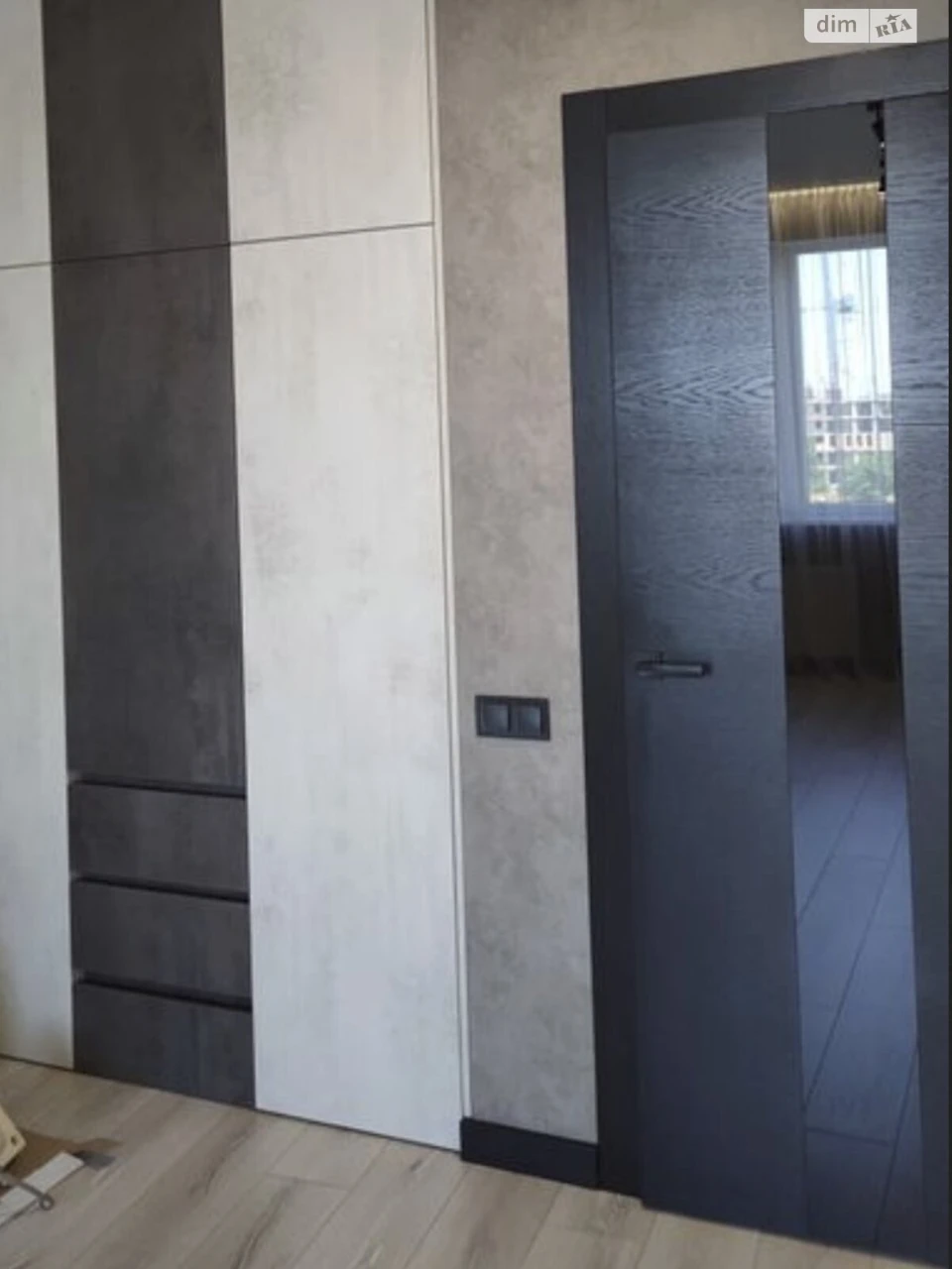 Long-Term Apartment Rental