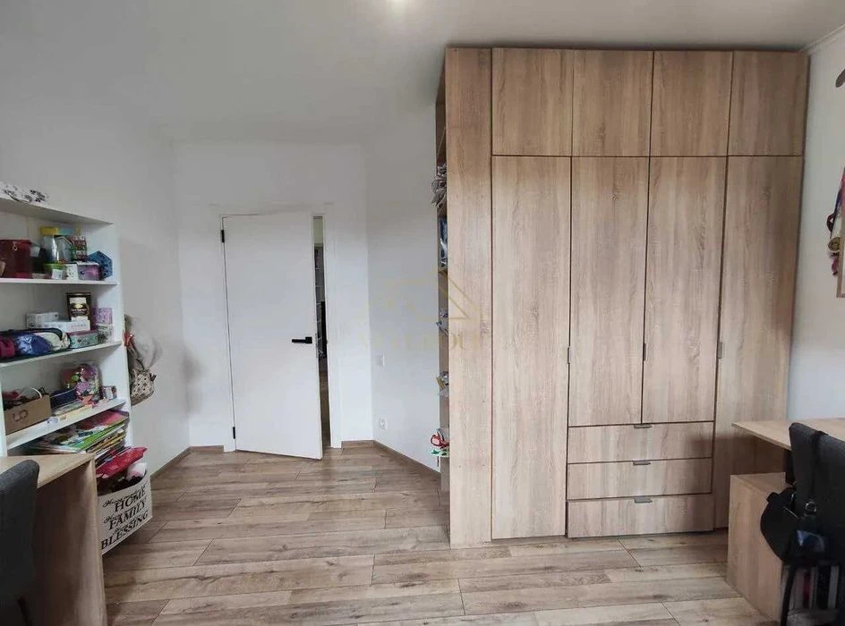 Продаж 2кк квартири, кухня-студія, меблі та техніка, постано