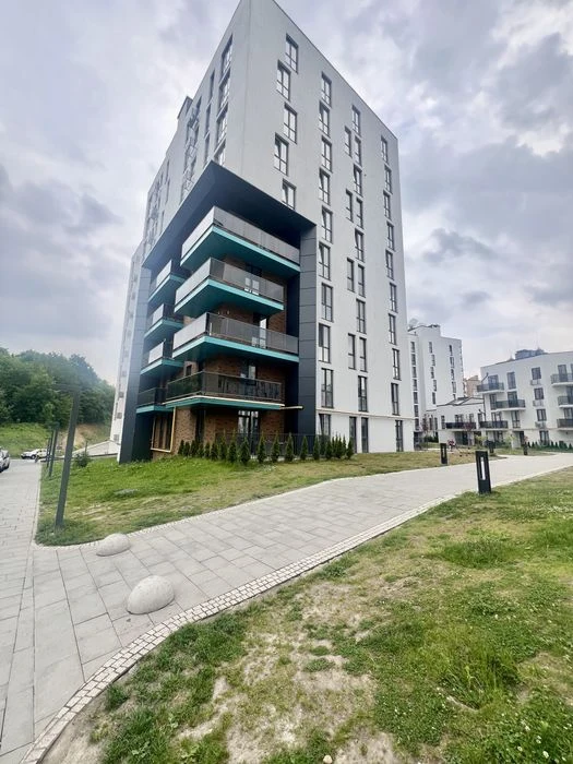 Sale of a completed and occupied 2-room apartment in the Malogoloskivs residential complex