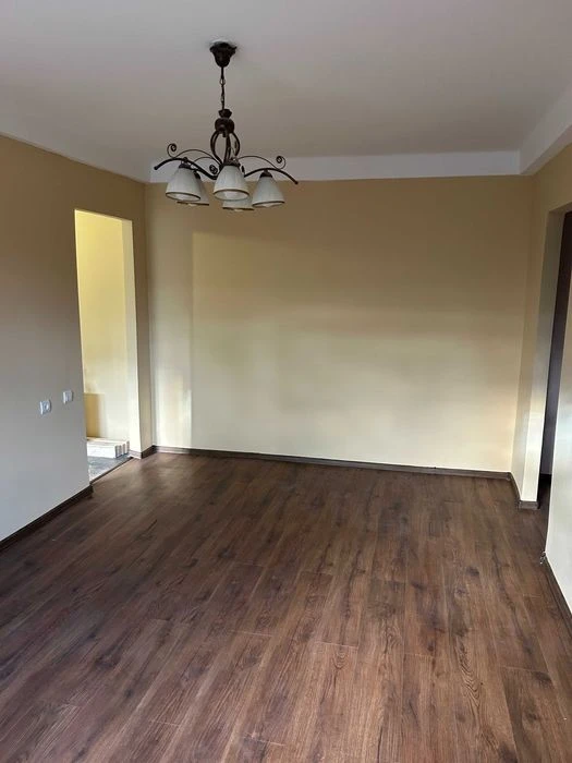 Sale of a small two-room apartment on Chornykh St. Zaporozhye