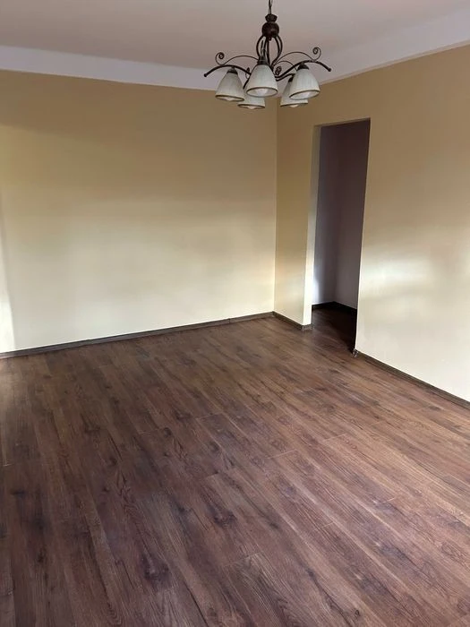Sale of a small two-room apartment on Chornykh St. Zaporozhye