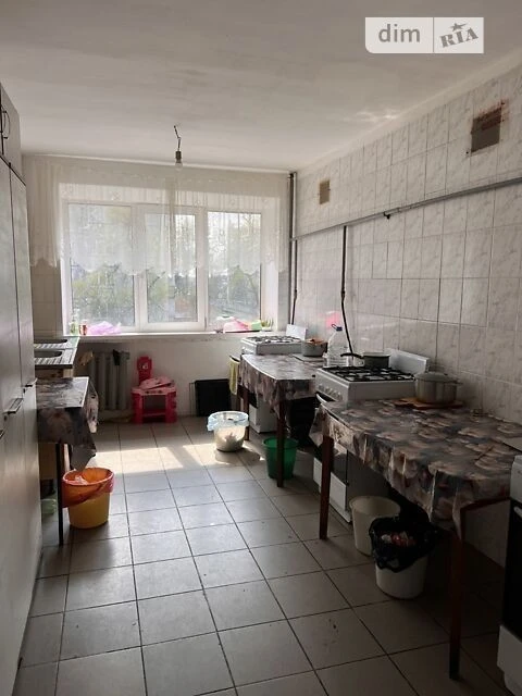 Продаж кімнати 18.2 кв. м на вул. Максима Березовського 7, к