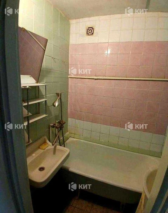 3 rooms 60m2 Pavlovo Pole, m. 23 Augusta, 23 Augusta Str. 39A, 13