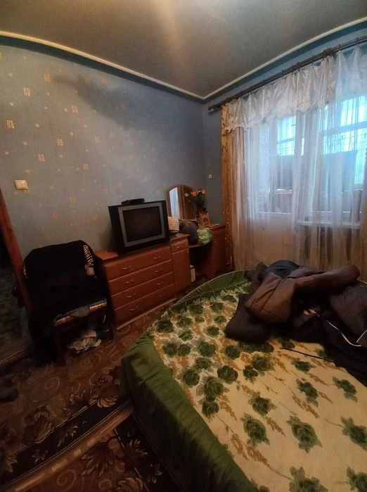 Three-room apartment for sale on Shishkovka. (404663)