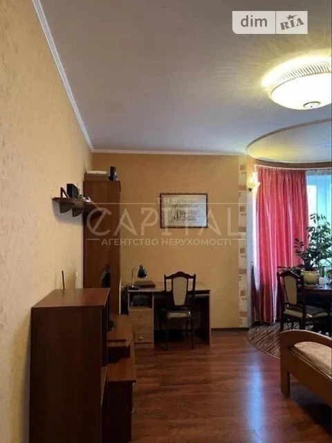For sale 2-room apartment 71 sq. m on Dniprovska embankment 26A • ID 346