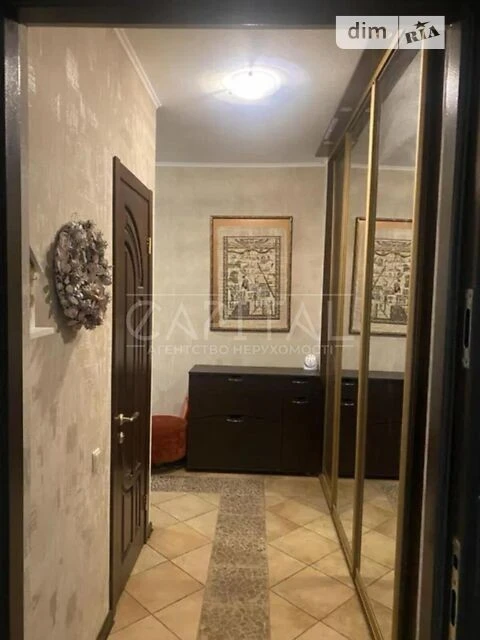 Продаж 2к квартири 71 кв. м на наб. Дніпровська 26А • ID 346