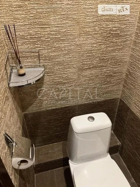 Продаж 2к квартири 71 кв. м на наб. Дніпровська 26А • ID 346