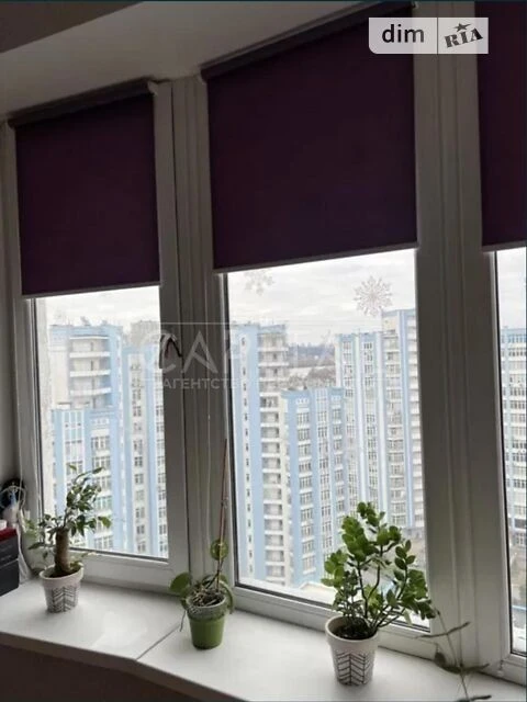 Продаж 2к квартири 71 кв. м на наб. Дніпровська 26А • ID 346