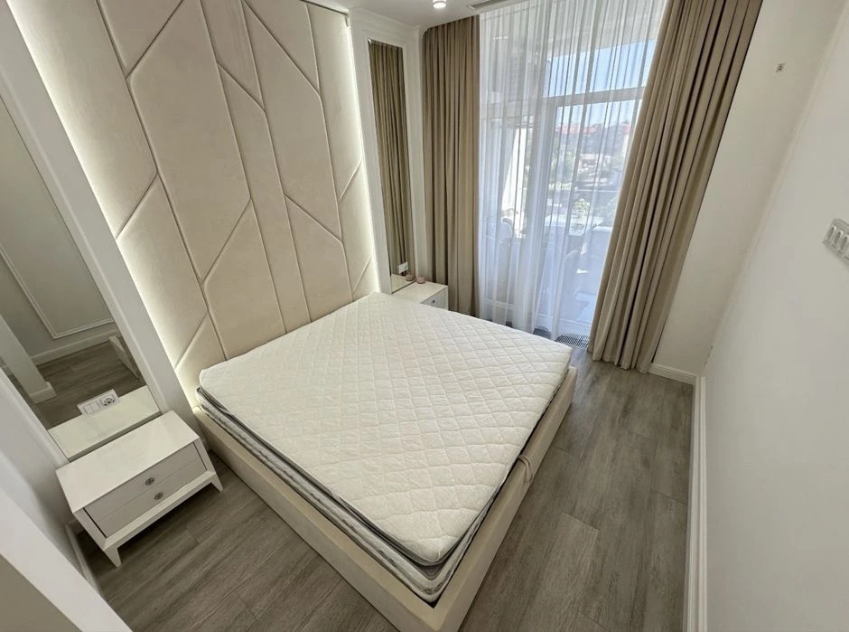 Stylish and modern apartment for sale in Comfort City Liu residential complex