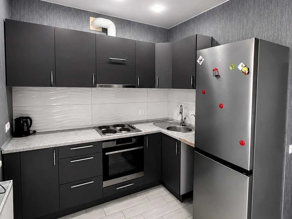 Apartment. Kharkiv, Dragomanova St.