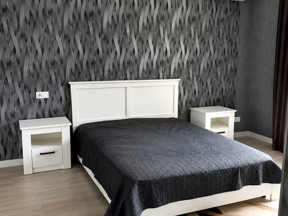 Apartment. Kharkiv, Dragomanova St.