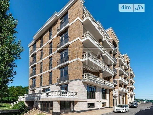 Sale of 3-room apartment 106 sq. m on Lukyanivskyi 2 • ID 3