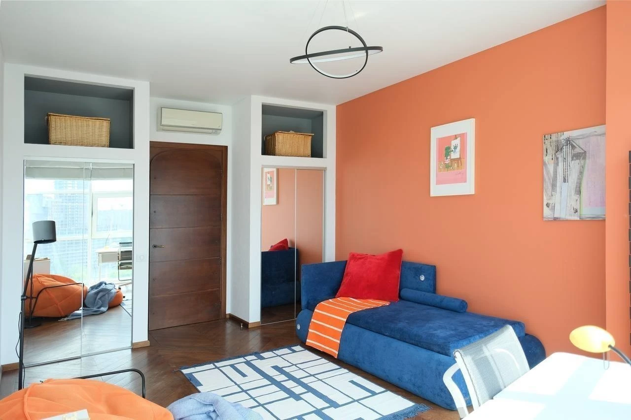 Sale of a 4-room apartment of 161 m², Zverynetskaya street, 59