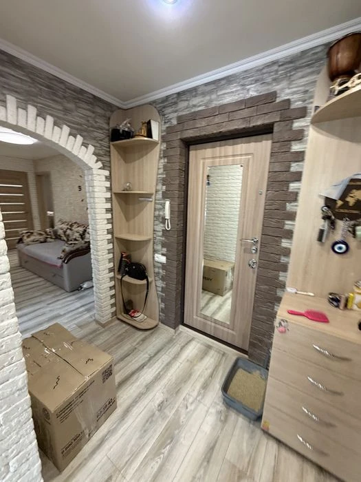 3 комнатная квартира,Шевченковский,Спартака Маковского 10